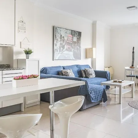 Home2book Comfy Rambla דירה