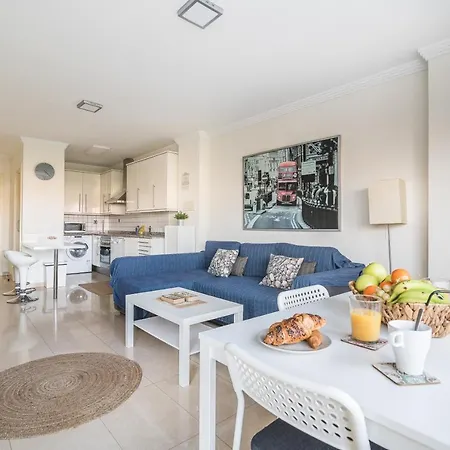 Home2book Comfy Rambla דירה